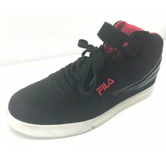 mid high tennis shoes